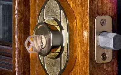 9 Tips To Choosing the Best Deadbolt Lock for Your Home